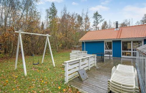 Vista exterior, Cozy Home In Nexø With Sauna in Snogebaek