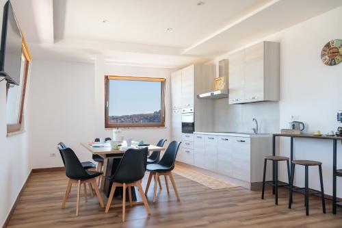 Villa Nikita casa dei Girasoli gîte à louer Parco di Capodimonte