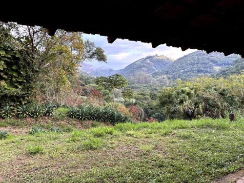 Casa no centrinho do Vale das Videiras Casa no centrinho do Vale das Videiras