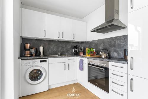 Kitchen, Ferienwohnung Klabautermann in Olpenitz