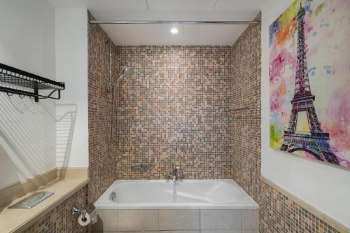 Allsopp & Allsopp - 2-Bedroom with Study Room Apartment in Yansoon 7Oldtown Downtown - image 10