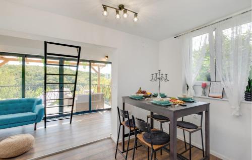 virtuve, Cozy Home In Bjelovar in Ždralovi