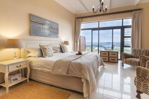 Alkantmooi Nature Reserve Keursee in Keurboomstanu