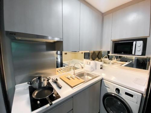 Tropical Paradise 1BR - Ultra Fast Wifi - Thong Lo, Bangkok (foto 9)