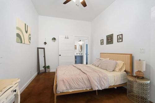 Charming Country Retreat Near Winery, and Brewery Charming Country Retreat Near Winery, and Brewery