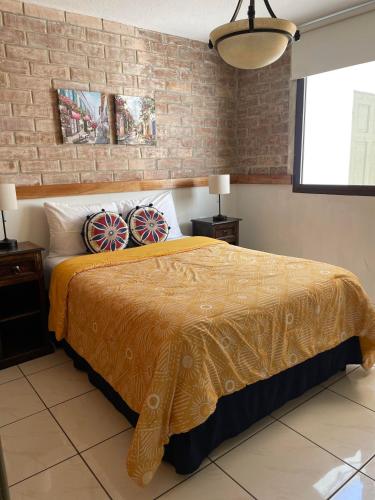 1 double bed