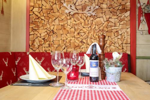 餐飲選擇, 卡拉蘭德豪斯酒店 (Hotel Landhaus Carla) in 邁爾霍芬