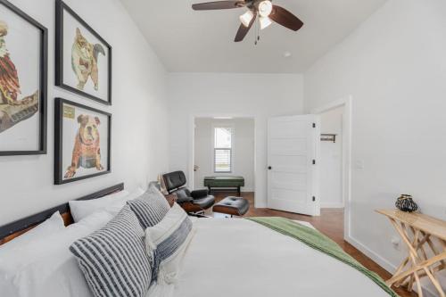 Country Retreat Near Downtown, Winery and Brewery Country Retreat Near Downtown, Winery and Brewery