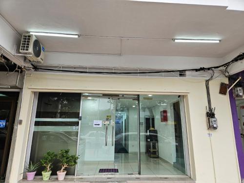 Exterior view, New Mawlaya Hotel Penang in Gelugor