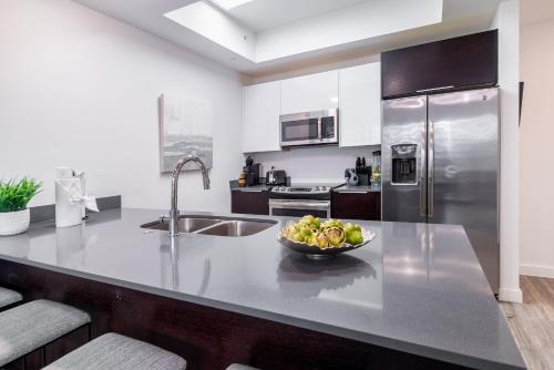 Stylish 2BR Miami Condo with Private Balcony Stylish 2BR Miami Condo with Private Balcony