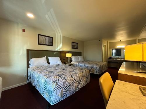 Studio 6 Suites Santa Ana, CA – Santa Ana, CA