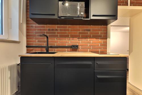 Cozinha, Ferienwohnung nahe A8 Augsburg München Ulm - Stillblick (Ferienwohnung nahe A8 Augsburg Munchen Ulm - Stillblick) in Gersthofen