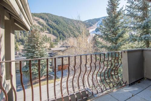 Sage Road Duplex Beautiful Views in Warm Springs - image 10