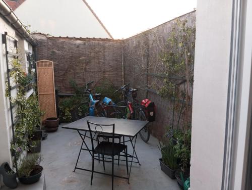 阳台/露台, Chambre chez l'habitant in 皮隆尼
