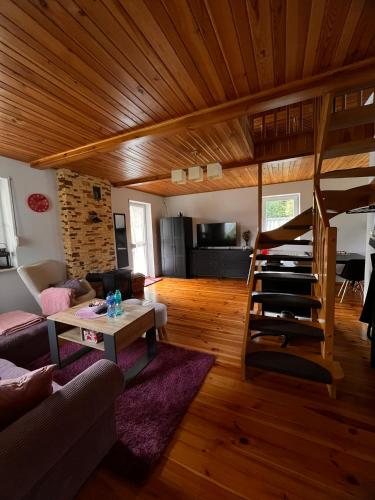 Malinowa Chatka Mostki Malinowa Chatka Mostki