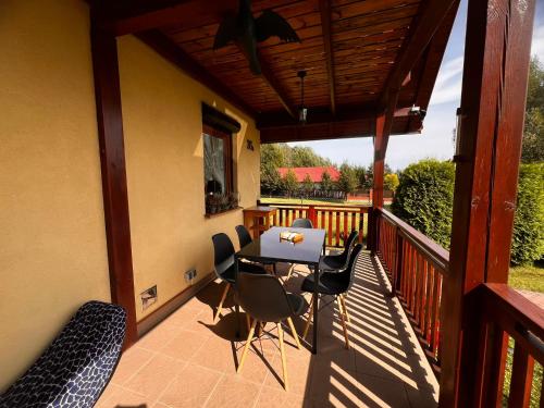 Malinowa Chatka Mostki Malinowa Chatka Mostki