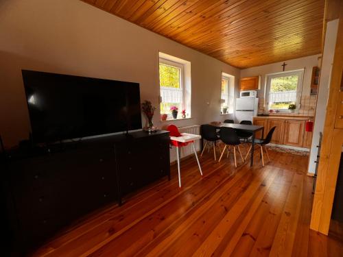 Malinowa Chatka Mostki Malinowa Chatka Mostki