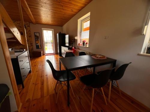 Malinowa Chatka Mostki Malinowa Chatka Mostki