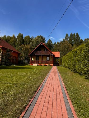 Malinowa Chatka Mostki Malinowa Chatka Mostki