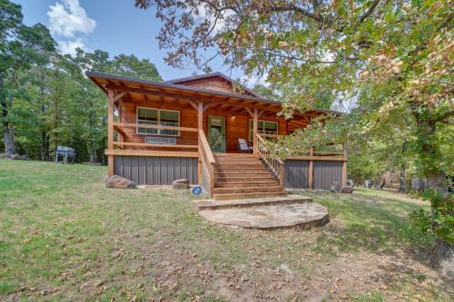 Clayton Cabin w/ Wraparound Deck: Steps to Lake! in Haileyville