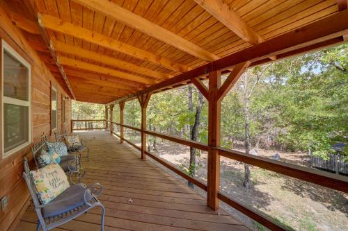 Clayton Cabin w/ Wraparound Deck: Steps to Lake! in Haileyville