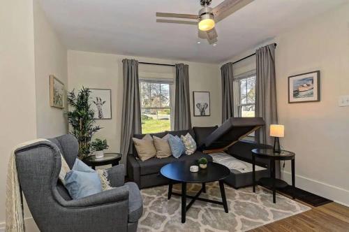 Charming 1BR Townhome mins to Downtown in Charlotte, USA