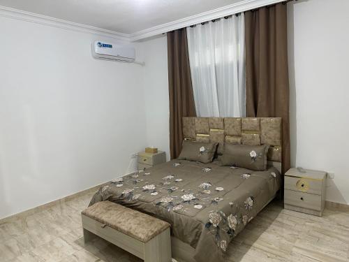 Airport Road شارع المطار near Queen Alia International Airport
