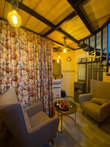 Pandok Guesthouse in Bjurakana