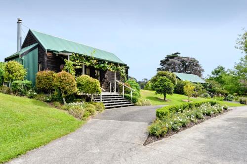 Vineyard Cottages - Kumeu