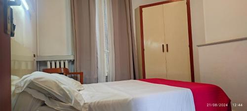 Hôtel Résidence Saint Ouen – Saint-Ouen-sur-Seine, CA