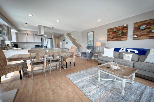 A Long Walk by Sea Scape Properties image