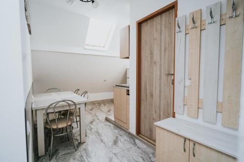 Apartment Attic - image 2