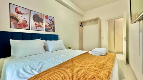 2 bedrooms, 4 beds