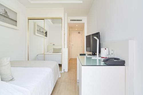 Hotel Argos Ibiza - image 4