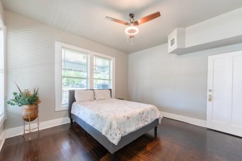 Luxurious 6 bedroom villa near downtown thumb 3