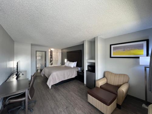 OYO Hotel Kinder - image 12