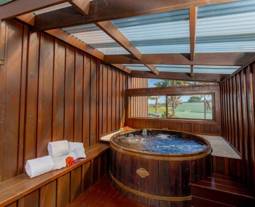 Hot tub, South Pacific Resort Hotel in Norfolk Island