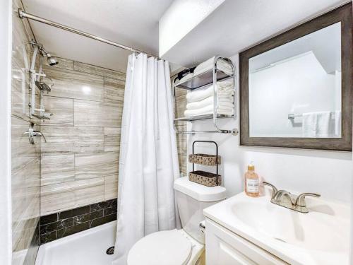 Hidden Gem 8 min to Downtown Close to UH, Night Life, NRG in Houston, USA