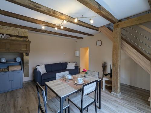 Charmante maison de campagne avec terrasse et jardin - 2 appartements rénovés - FR-1-585-133 (Charmante maison de campagne avec terrasse et jardin - 2 appartements renoves - FR-1-585-133) in Louppy-sur-Loison