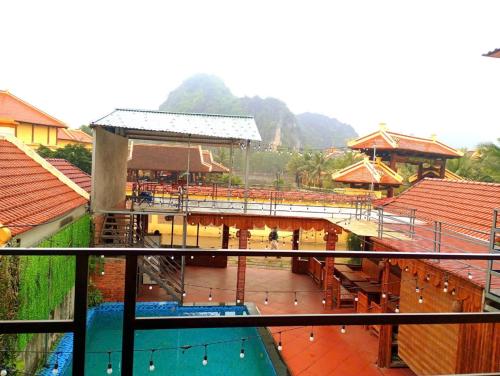 Bể bơi, Downtown Backpacker Hostel in Ninh Bình