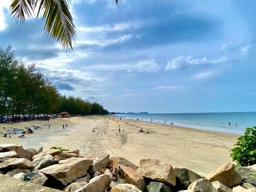 Beach, Cozii Home Marang in Marang