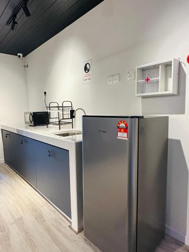 Kitchen, Cozii Home Marang in Marang