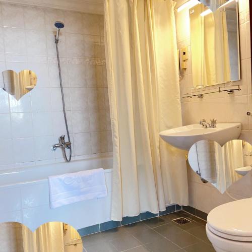 room detail thumbnail 1