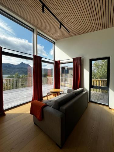 Efjord and Stetind Resort - Cabin Kulhorn in Ballangen
