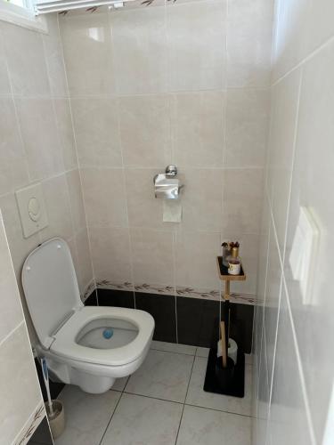 Charmant Appartement de 42 m a 200 m de la Plage near Pizza Johnny