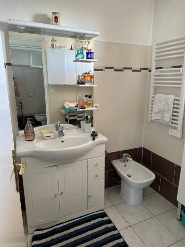 Charmant Appartement de 42 m a 200 m de la Plage near Pizza Johnny