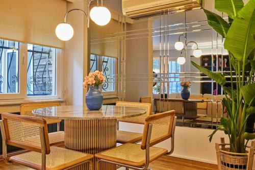 Stunning Apartment in Bebek - Manolya8, Istanbul (photo 7)