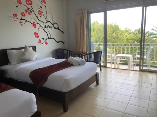 NAKA GUEST HOUSE in Klong Muang