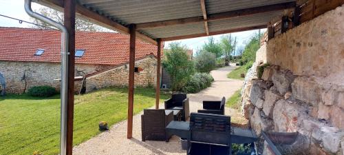 Dārzs, Le Célé gîte 4 étoiles avec piscines et spa (Le Cele gite 4 etoiles avec piscines et spa) in Lentillac-Lauzes
