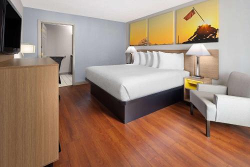 Days Inn by Wyndham Americus - image 11